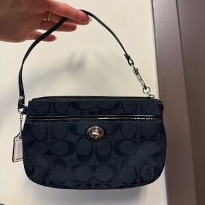 Vintage Coach Pochette Wristlette